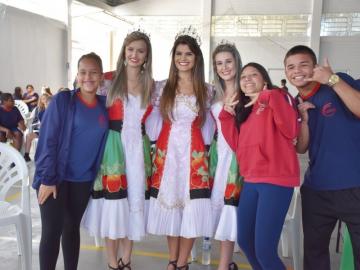 Emef Felipe Dos Santos Apresenta Seus Talentos 13819