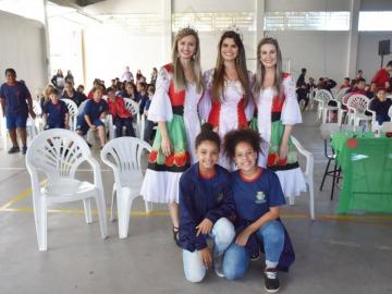 Emef Felipe Dos Santos Apresenta Seus Talentos 13815