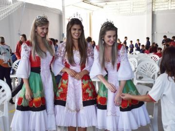 Emef Felipe Dos Santos Apresenta Seus Talentos 13811