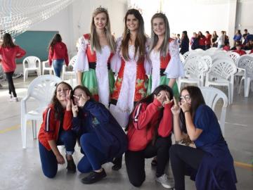 Emef Felipe Dos Santos Apresenta Seus Talentos 13807