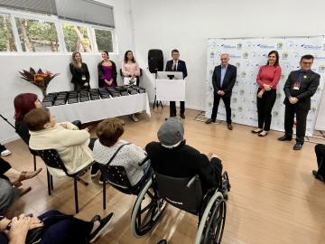 Moradores de Veranópolis com 90 anos ou mais foram homenageados durante a programação da XI Femaçã.  