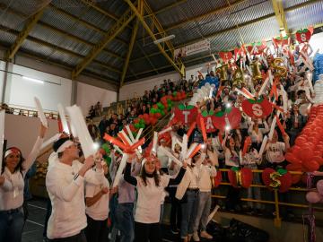 Na noite, o júri ainda escolheu como Melhor Torcida Organizada a equipe da candidata e atual Imperatriz Taís Munaretti. 