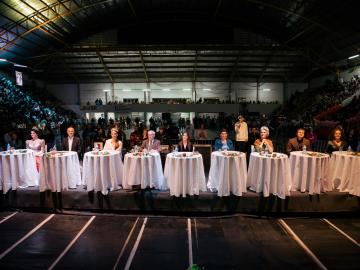 Júri que elegeu a corte da XI Femaçã era composto por nove representantes de Veranópolis e de outros municípios gaúchos.  